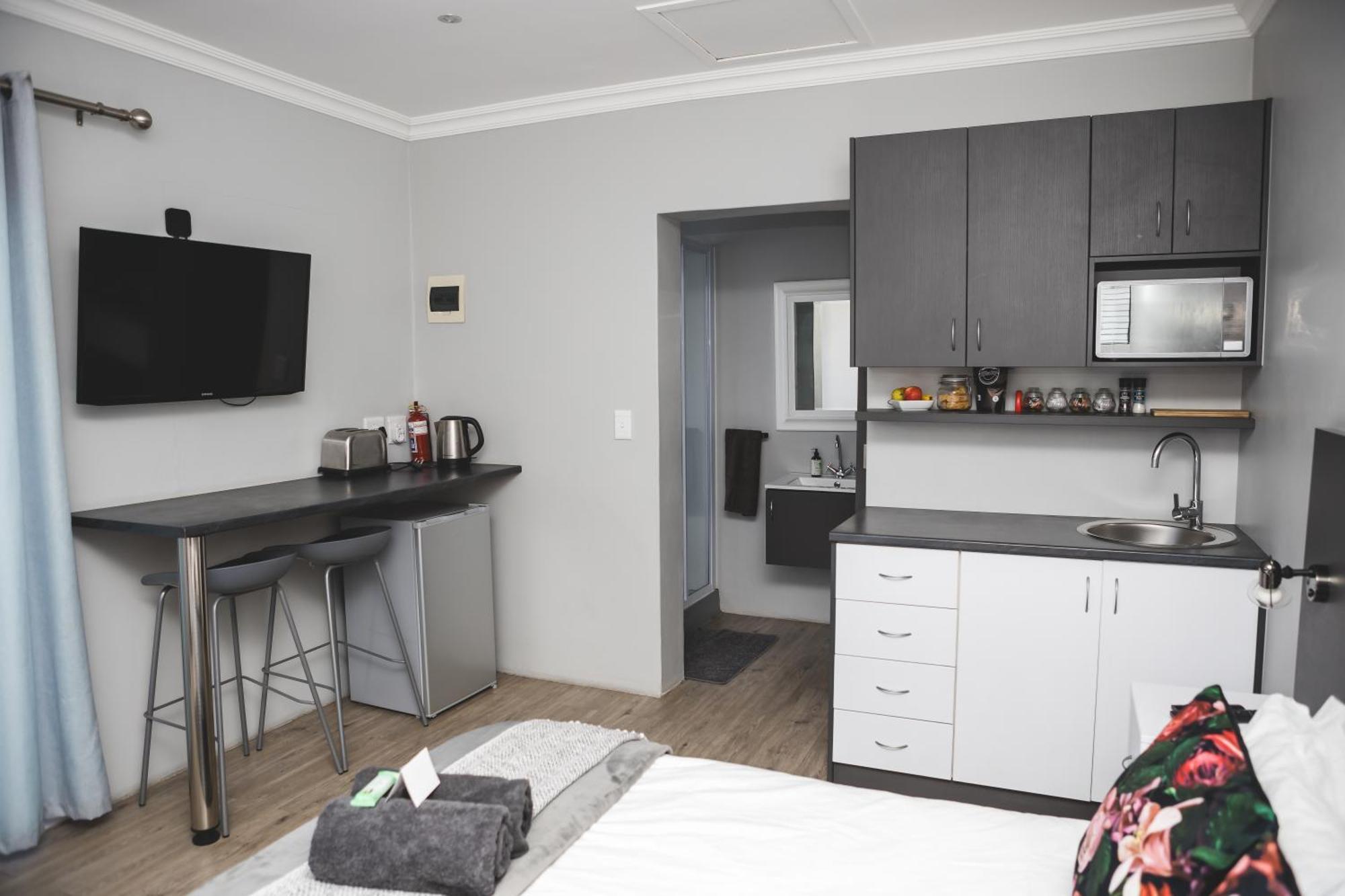 Wanderlust Private Studio Apartment 랑게바안 외부 사진